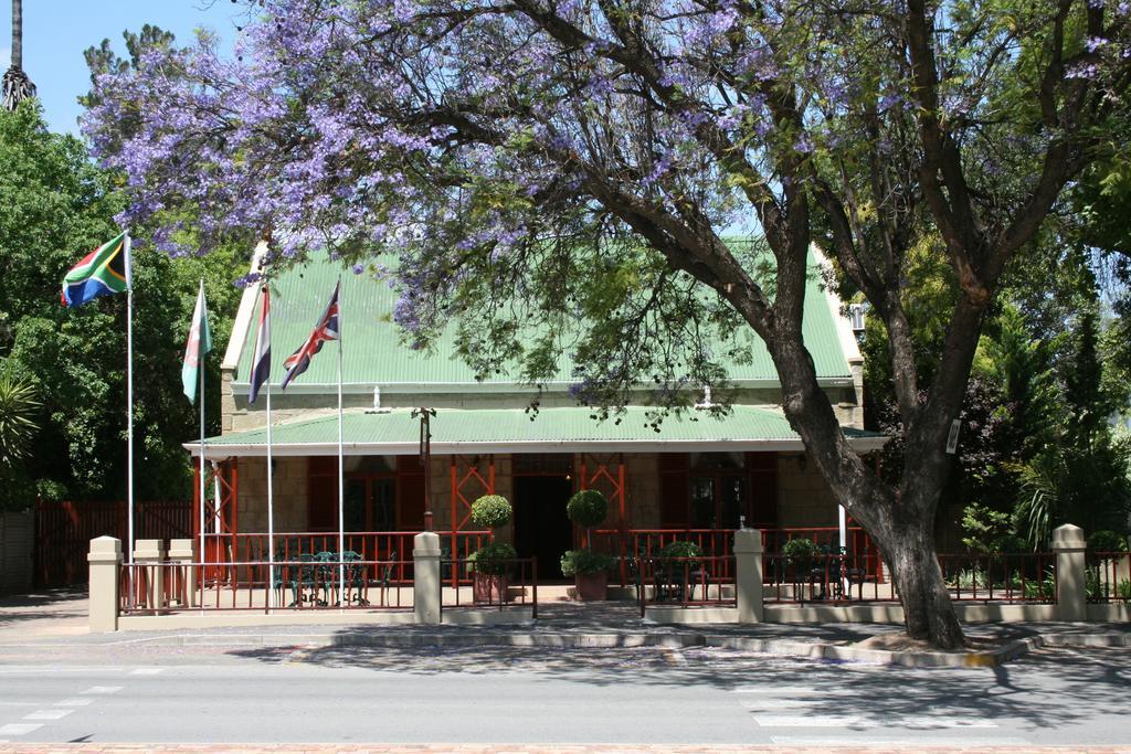 88 Baron Van Reede Guesthouse Oudtshoorn Exterior foto